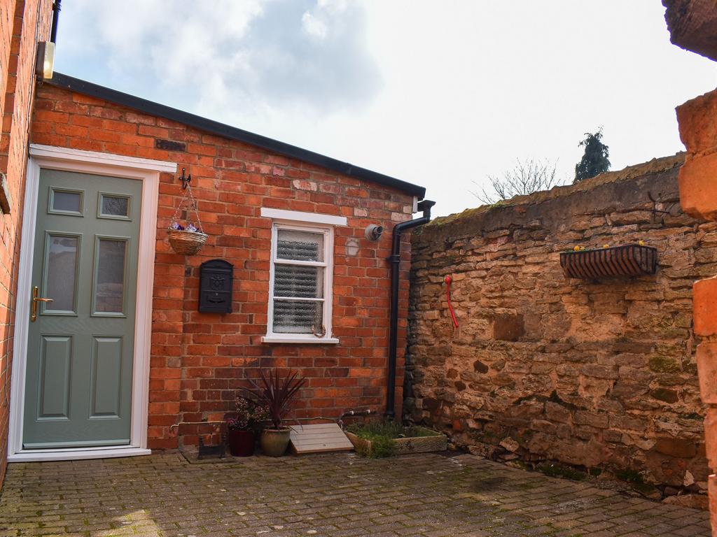 Front Courtyard Garden