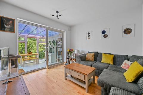 131 Culvers Avenue, Carshalton, SM5 2BA