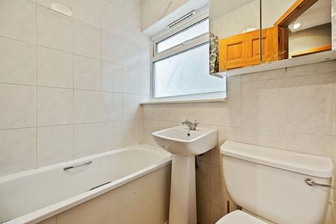 131 Culvers Avenue, Carshalton, SM5 2BA