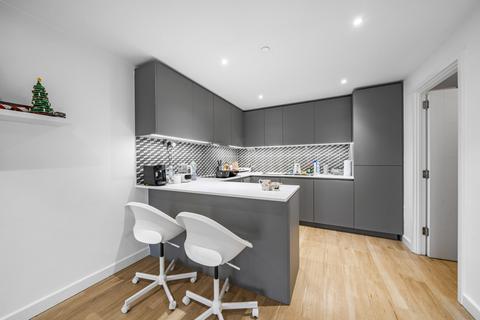 2 bedroom apartment for sale, Caversham Road, Beaufort Park, NW9