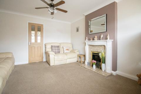 3 bedroom semi-detached house for sale, Annes Close, King's Lynn, Norfolk, PE30