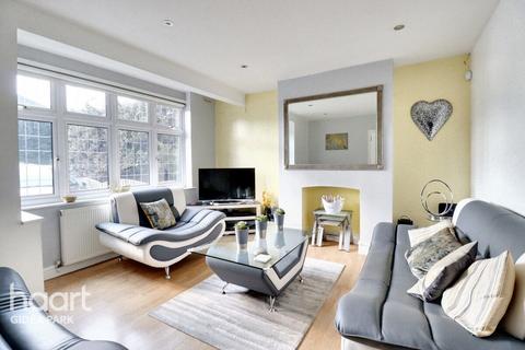 10 The Ridgeway, Gidea Park, Romford, RM2 5BU