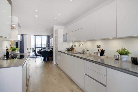 3 bedroom apartment for sale, Waterman House, Forrester Way, Stratford, E15