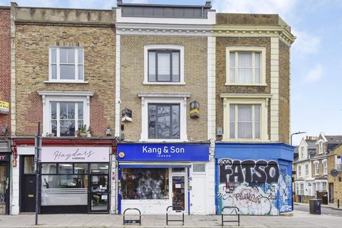 Property for sale, London N16