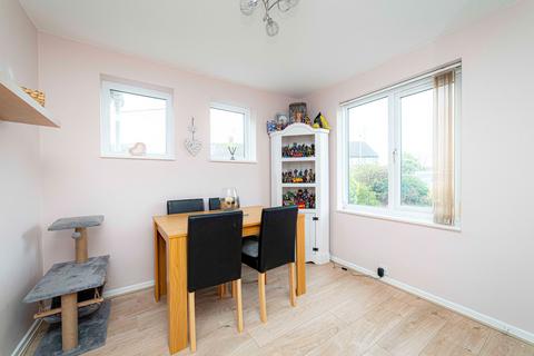 48 Waterside, Willesborough, Ashford, TN24 0AX