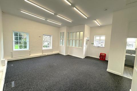 Office to rent, The Farmhouse, Syon Park, Brentford, TW8 8FJ