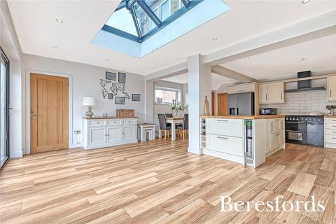 3 bedroom semi-detached house for sale, Randalls Drive, Hutton, CM13