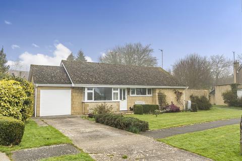 3 bedroom bungalow for sale, Fouracre Close, Ashton Keynes, Wiltshire, SN6