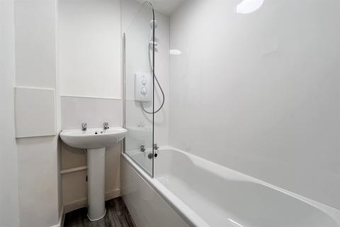 3 bedroom flat to rent, Bournemouth Centre