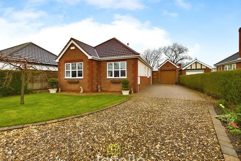 2 bedroom bungalow for sale, Humberston Avenue, Humberston DN36