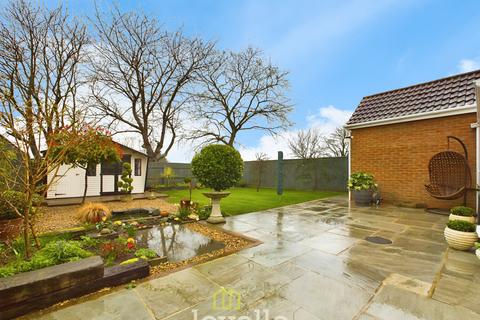 2 bedroom bungalow for sale, Humberston Avenue, Humberston DN36