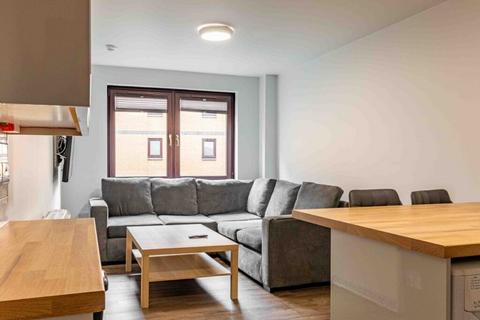 4 bedroom flat to rent, 1424L West Bryson Road, Edinburgh, EH11 1EH