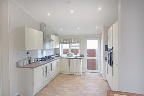 2 bedroom park home for sale, Riverside Residential Park, , Ford Lane M22