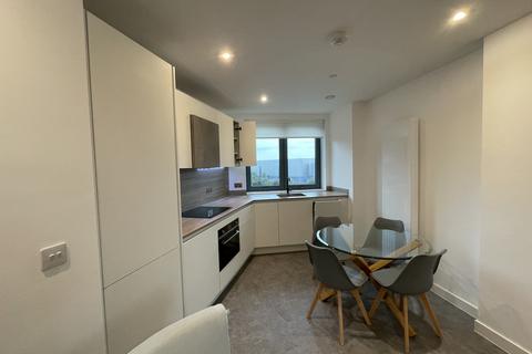 1 bedroom flat for sale, Gillender Street, London E3