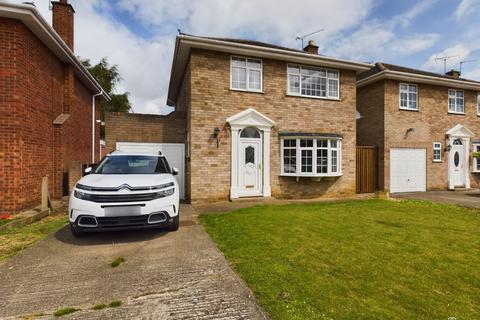 3 bedroom detached house for sale, Beechwood Drive , Scawby DN20