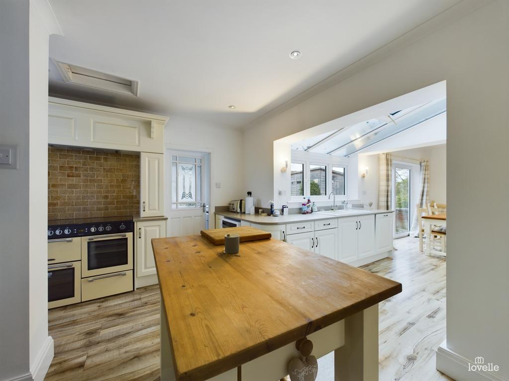 Caistor road, South Kelsey LN7 4 bed detached house for sale £349,999