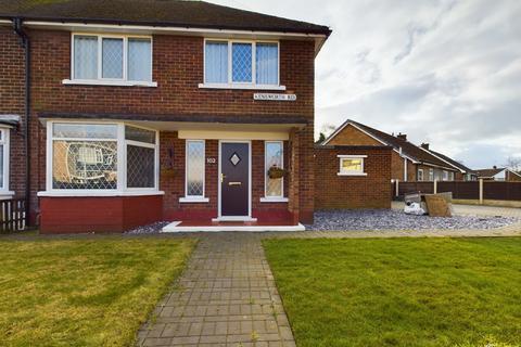 3 bedroom semi-detached house for sale - Kenilworth Road, Scunthorpe DN16