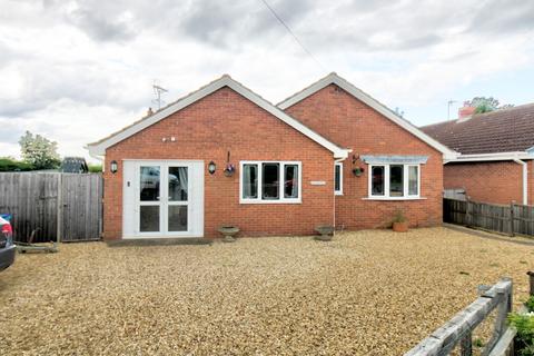 3 bedroom detached bungalow for sale, Waddingham Road, South Kelsey LN7