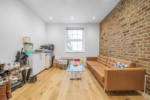 2 bedroom flat to rent - Upper Tachbrook Street, Victoria, London, SW1V