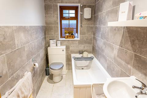 Pasadena Silver Street, Stainforth, Doncaster, DN7 5AJ