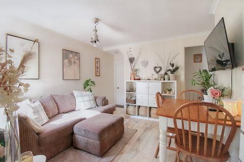 2 bedroom end of terrace house for sale, Crowborough, East Sussex TN6