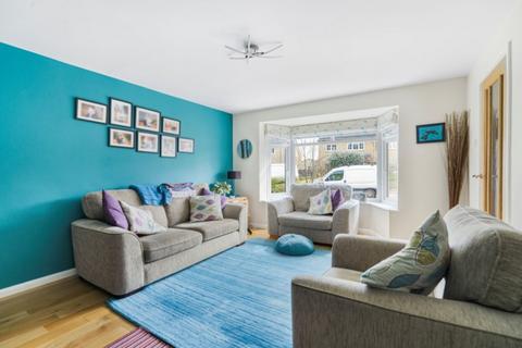 22 Edinburgh Drive, Kidlington, OX5 2JF