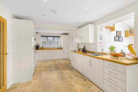 22 Edinburgh Drive, Kidlington, OX5 2JF