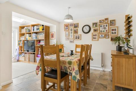 22 Edinburgh Drive, Kidlington, OX5 2JF