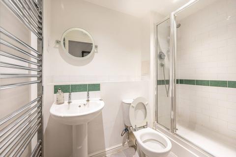 2 bedroom flat for sale, Ammonite House, Stratford, London, E15