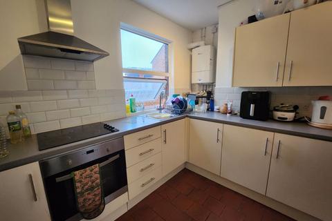 5 bedroom house share to rent, Nelson Road, Worcester WR2