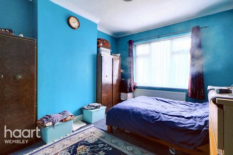 44 Dagmar Avenue, Wembley, HA9 8DF