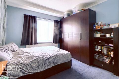 44 Dagmar Avenue, Wembley, HA9 8DF