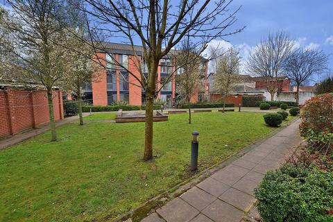 2 bedroom apartment for sale, Liana Gardens, Wolverhampton