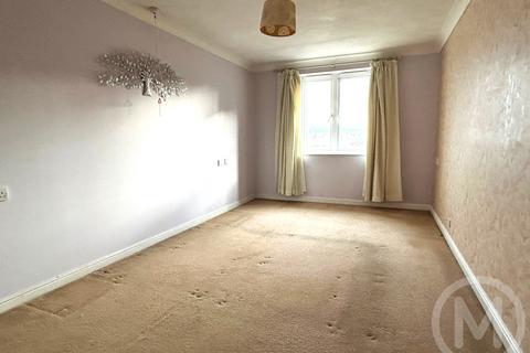 2 bedroom flat for sale, Holroyd Court, Queens Promenade, Bispham