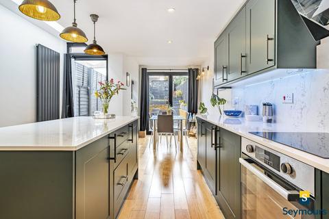 54 Ludlow Road, Guildford, GU2 7NW