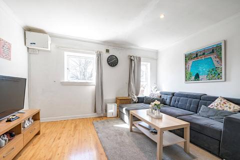 1 bedroom flat for sale, High Street, Surrey GU1