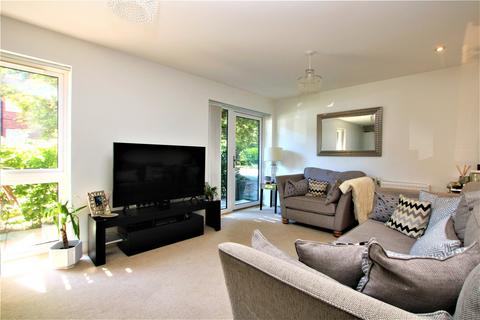 64 Elgin Gardens, Guildford, GU1 1UB