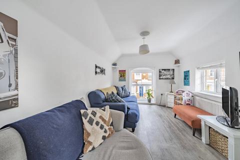 37 Artillery Terrace, Guildford, GU1 4NL