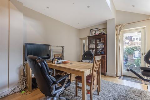 11 Millmead Terrace, Guildford, GU2 4AT