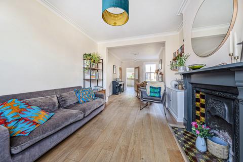 47 Agraria Road, Guildford, GU2 4LF