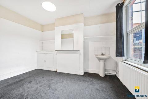 82 Stoke Road, Guildford, GU1 4HR