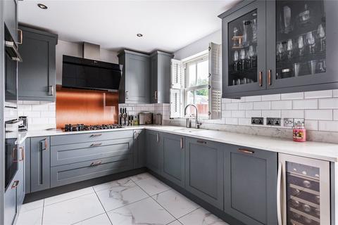 19 Lancaster Avenue, Guildford, GU1 3JR