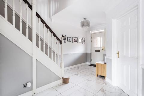19 Lancaster Avenue, Guildford, GU1 3JR