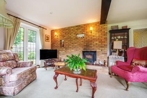 Tamaroa Blacksmith Lane, Chilworth, Guildford, GU4 8NF