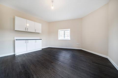 2 bedroom flat for sale, Worplesdon Road, Surrey GU2