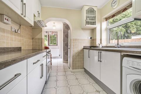 94 Broadacres, Guildford, GU3 3AY