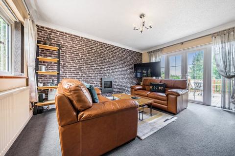 30 Mountside, Guildford, GU2 4JE