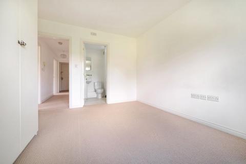 20 School Meadow, Guildford, GU2 8GY