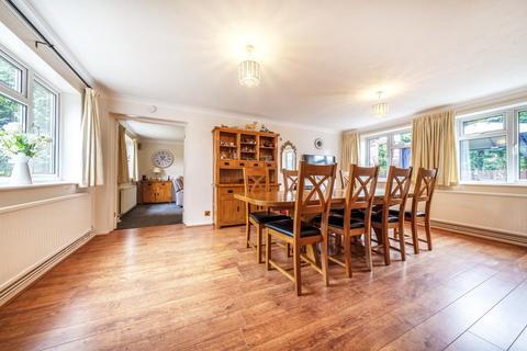 16 The Paddocks, Normandy, Guildford, GU3 2HA