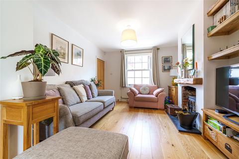 19 Walnut Tree Close, Guildford, GU1 4UL
